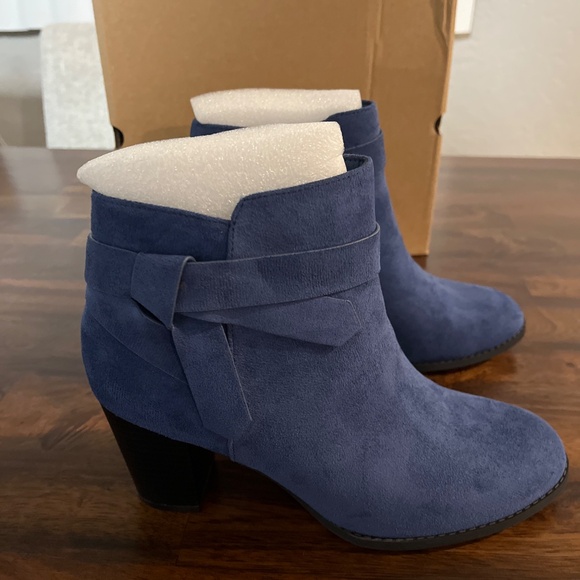 Pie Pie Women's Tie Knot Chelsea Pump Ankle Boots - Picture 2 of 5